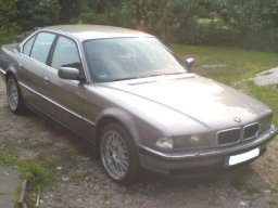 BMW 740i E38